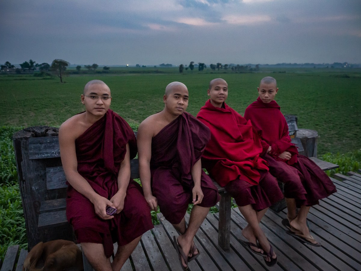 U-Bein Bridge, Mandalay.
