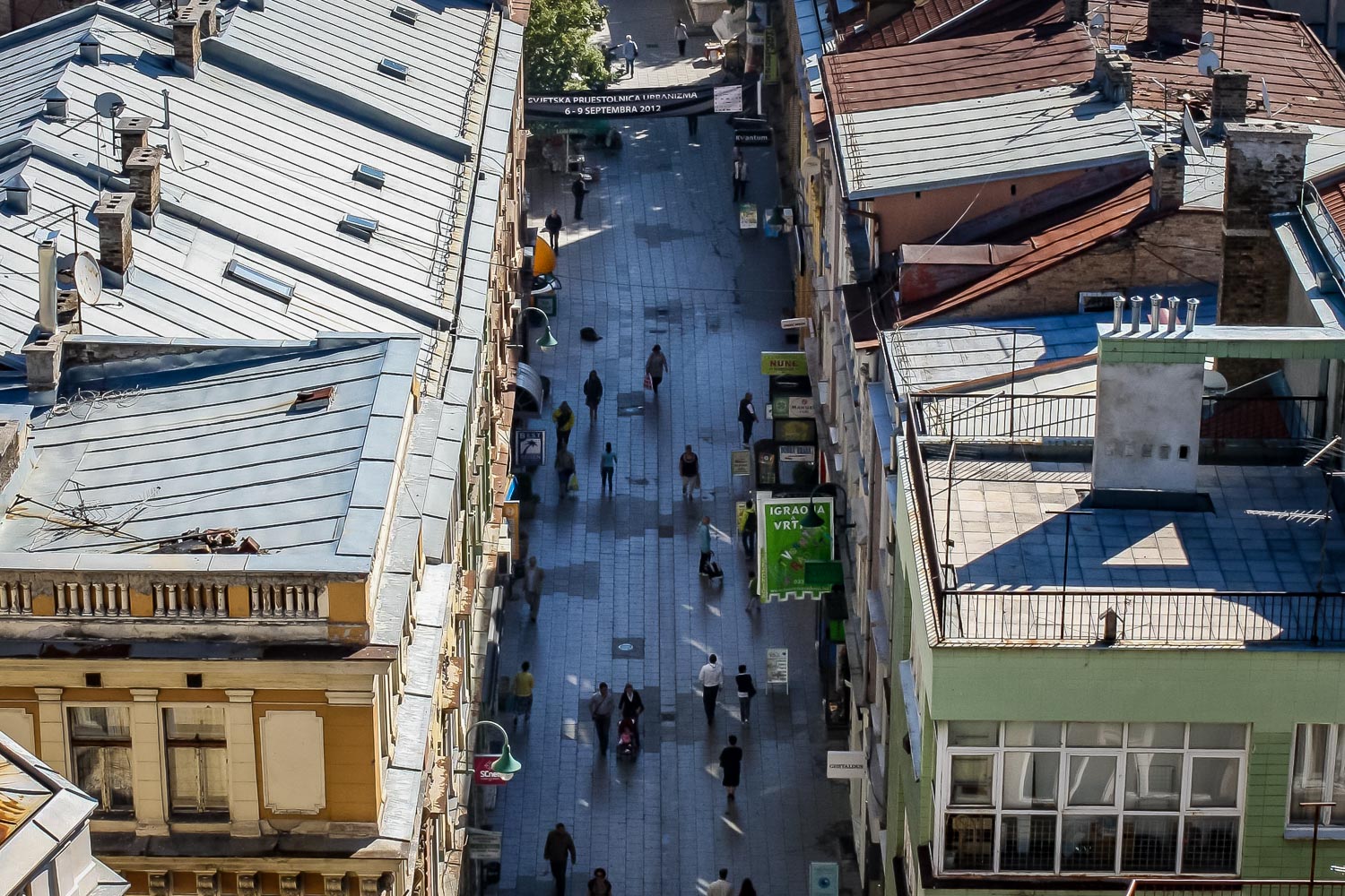 Travelgrapher.com-Inspire-Bosnia-And-Herzegovina-Sarajevo-Ferhadija-Street