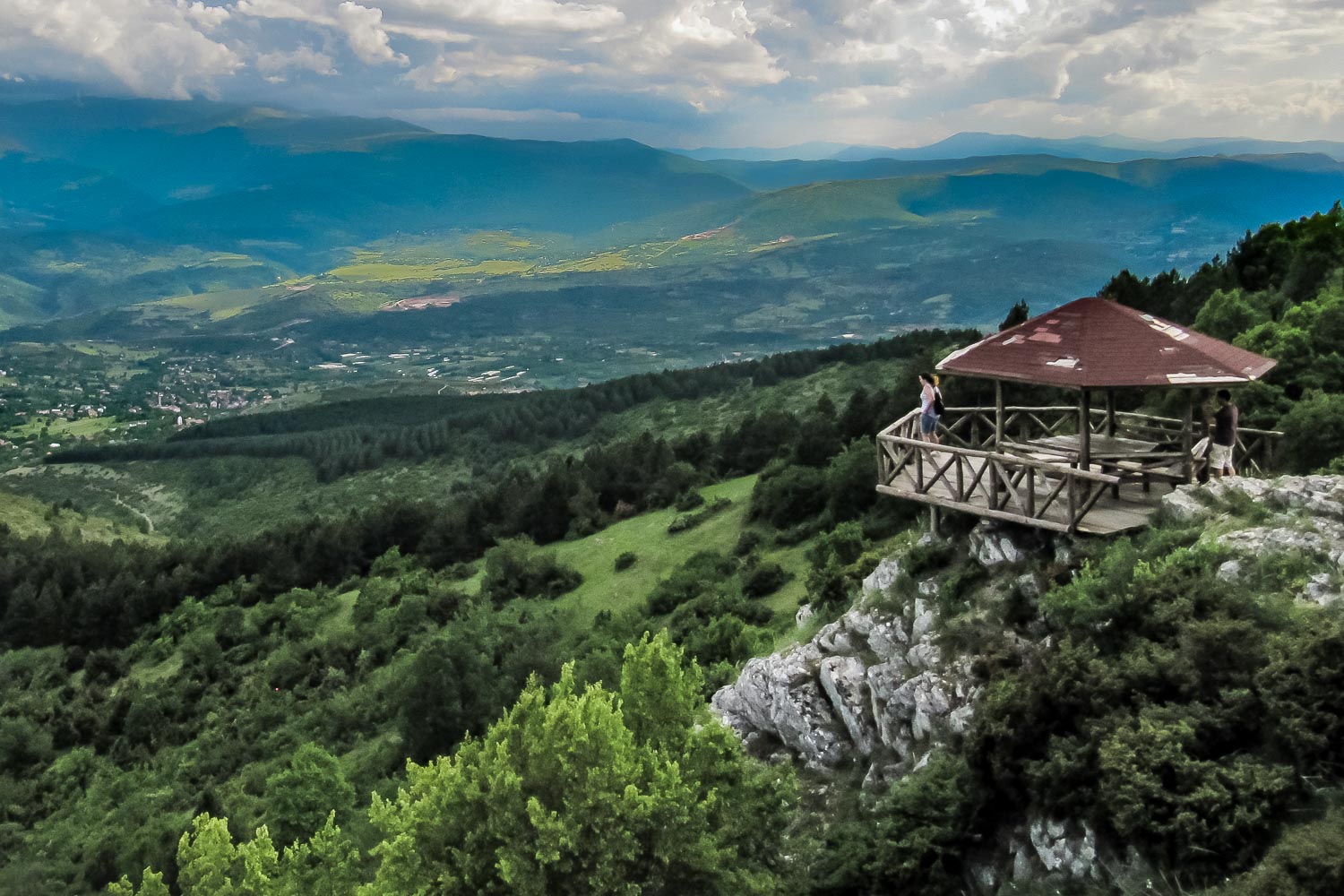 Travelgrapher.com-Inspire-Macedonia-Skopje-Vodno-Mountains