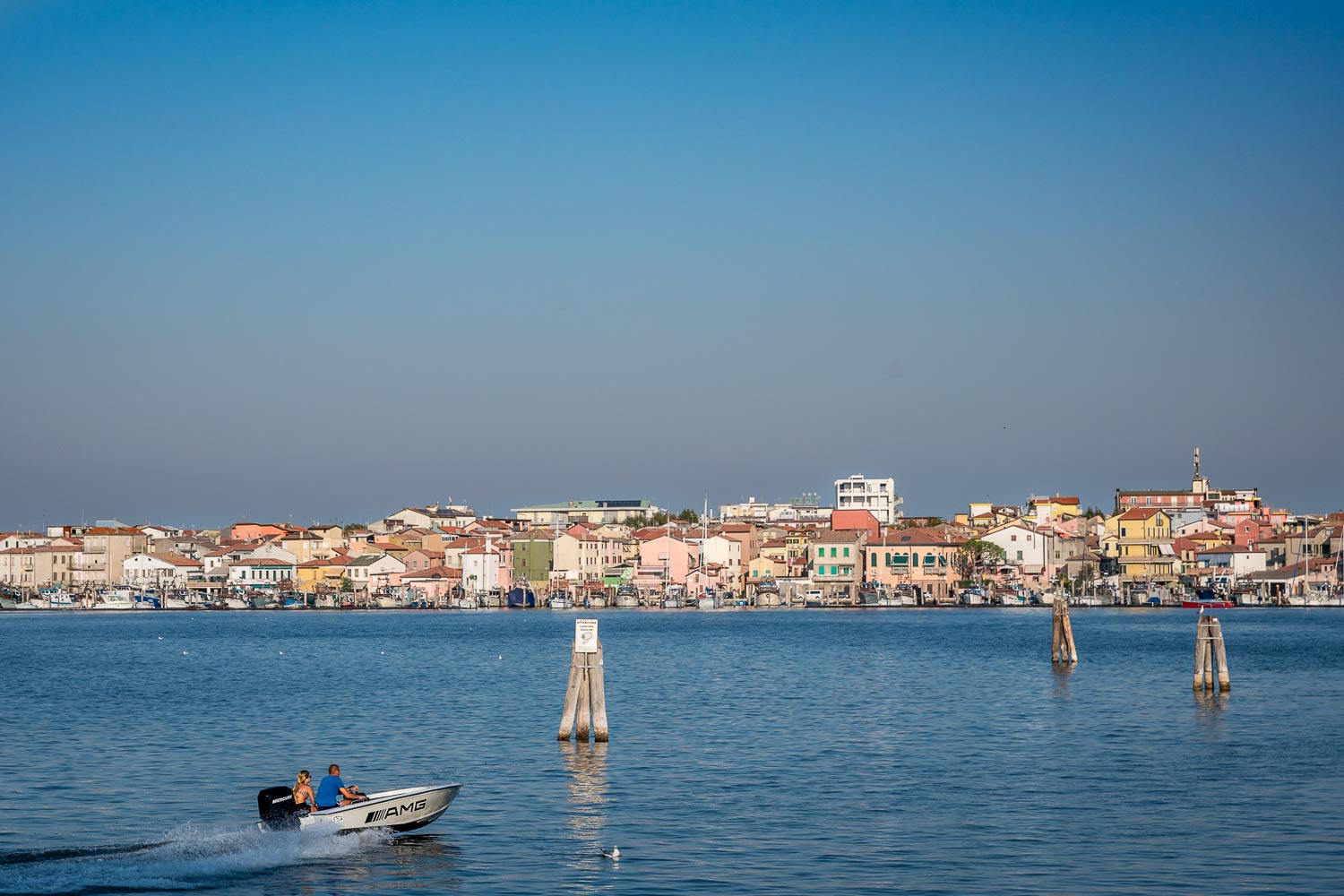 Travelgrapher.com-Inspire-Italy-Chioggia-Motor-Boat