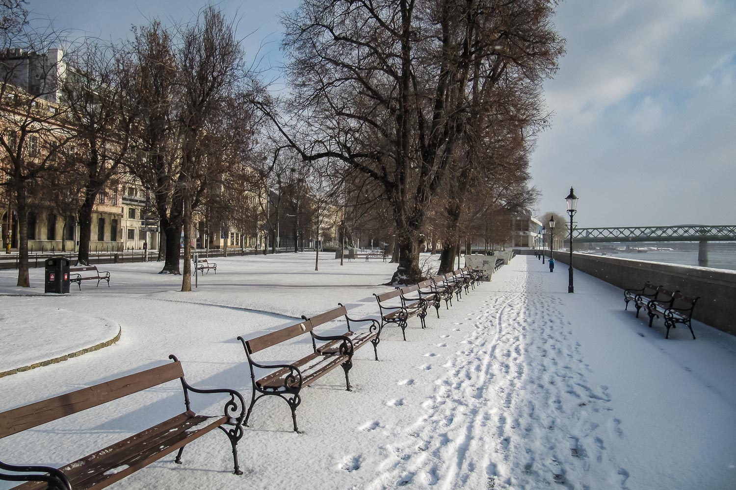 Travelgrapher.com-Inspire-Slovakia-Bratislava-River