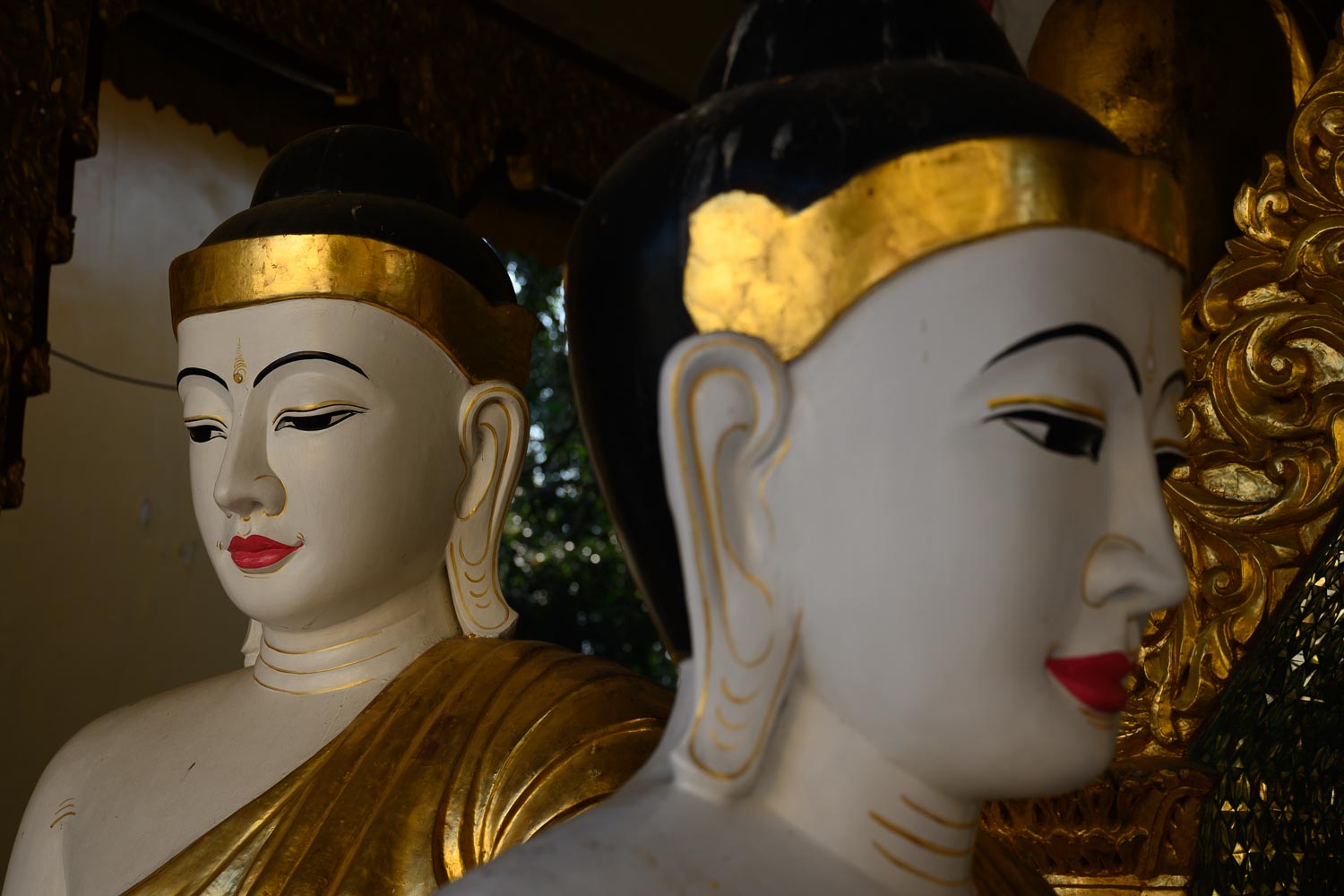 Travelgrapher.com-Inspire-Myanmar-Yangon-Shwedagon-Pagoda-Buddha-Faces